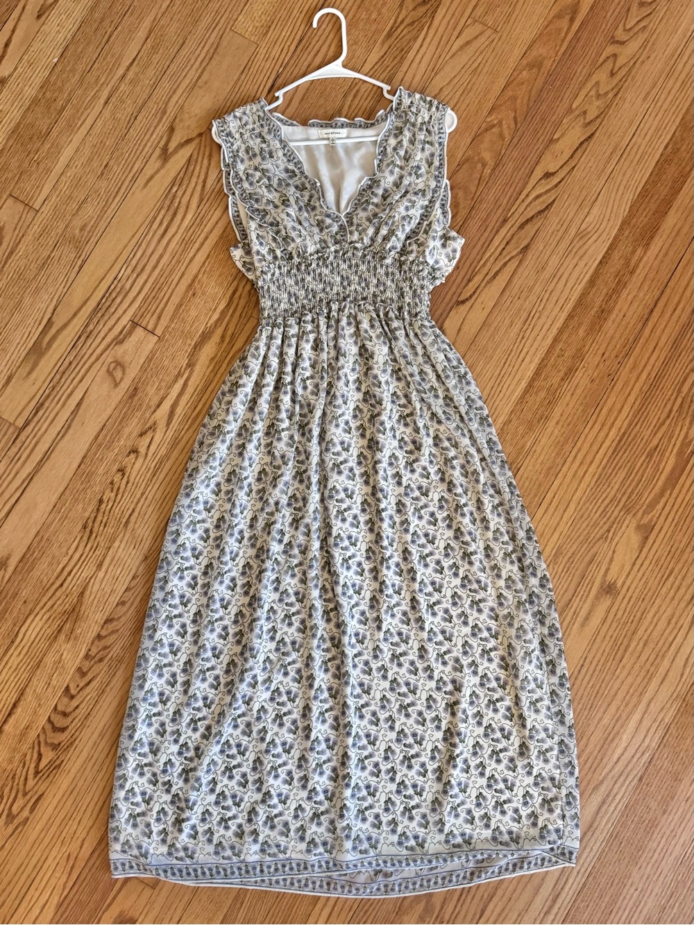 Max Studio Goddess Smocked Sundress w Bluebell Vine Flower Print sz Large